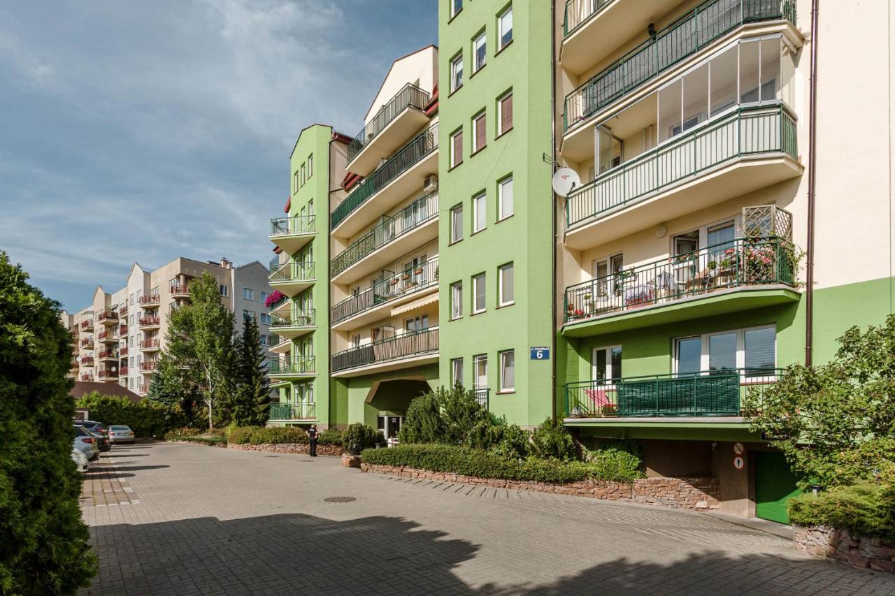 Chill Apartments Kabaty Family Warszawa Exteriör bild